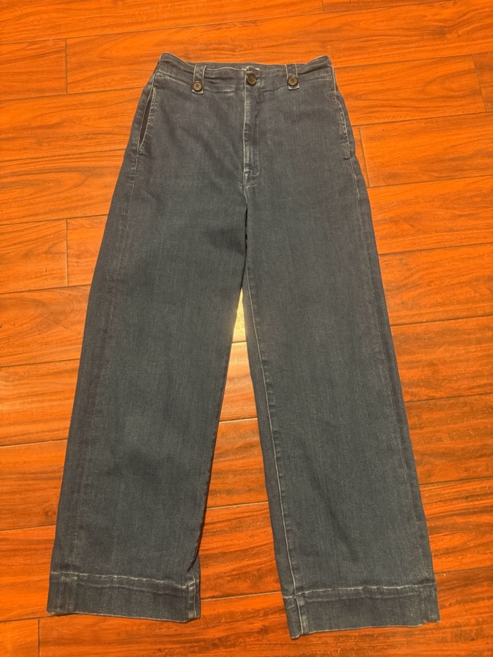 MOTHER Navy High-Rise Wide-Leg Jeans - Picture 11 of 11